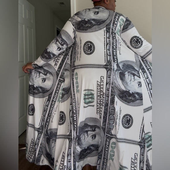 Money duster - Picture 3 of 5